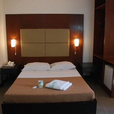 Cebu Century Hotel Eksteriør bilde